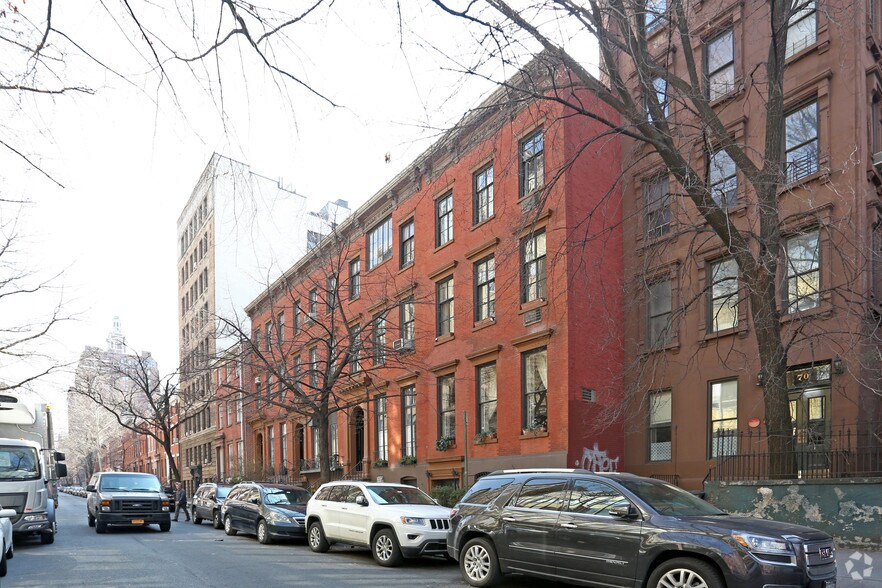 More Photos Of 62-66 W 11th St, New York Apartments For Lease