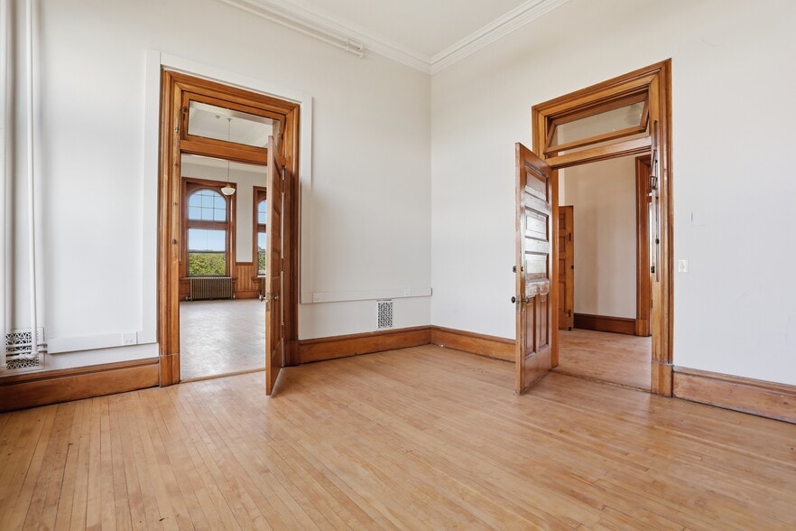 More Photos Of 125 S Maple Ave, Martinsburg Lodge Meeting Hall For Sale