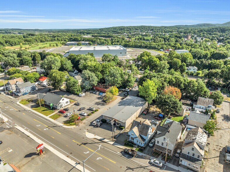 More Photos Of 359 Summer St, Fitchburg Storefront For Sale
