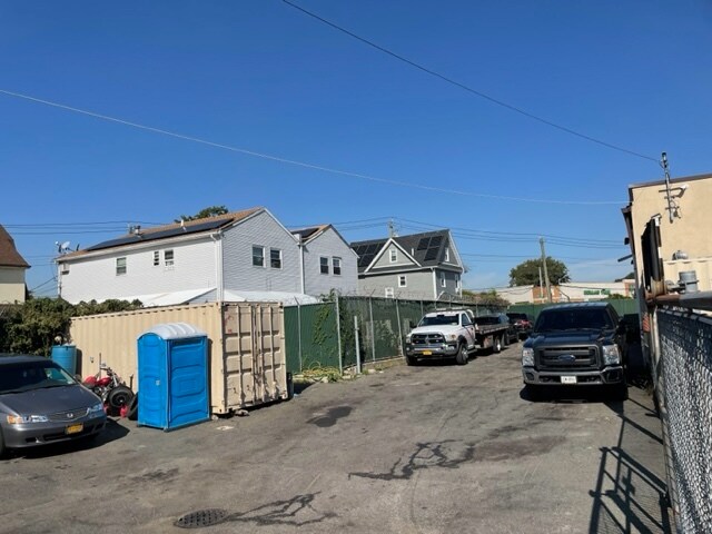 More Photos Of 14610 Guy R Brewer Blvd, Jamaica Warehouse For Lease