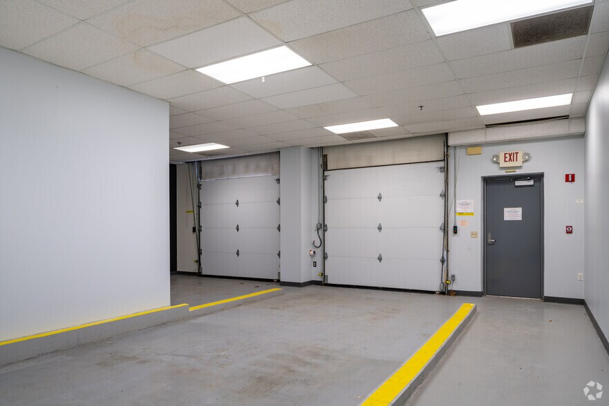 More Photos Of 43811 Plymouth Oaks Blvd, Plymouth Manufacturing For Sale