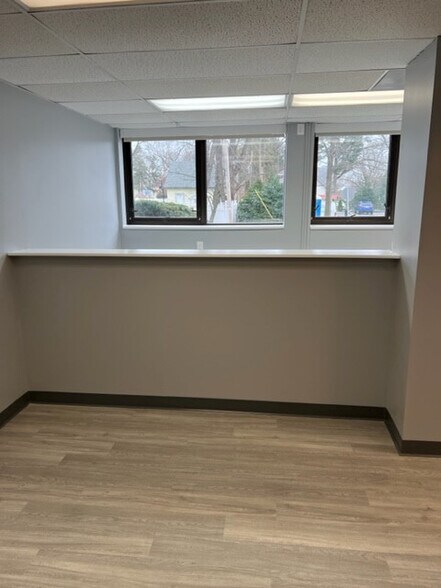 More Photos Of 17 White Horse Pike, Haddon Heights Medical For Sale