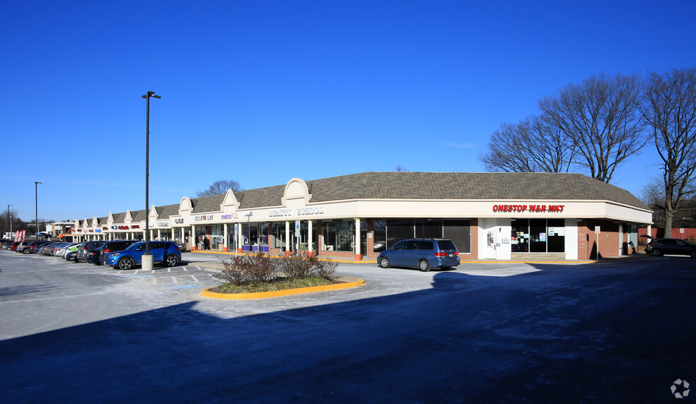 Primary Photo Of 3507-3537 Laurel Fort Meade Rd, Laurel Convenience Store For Lease