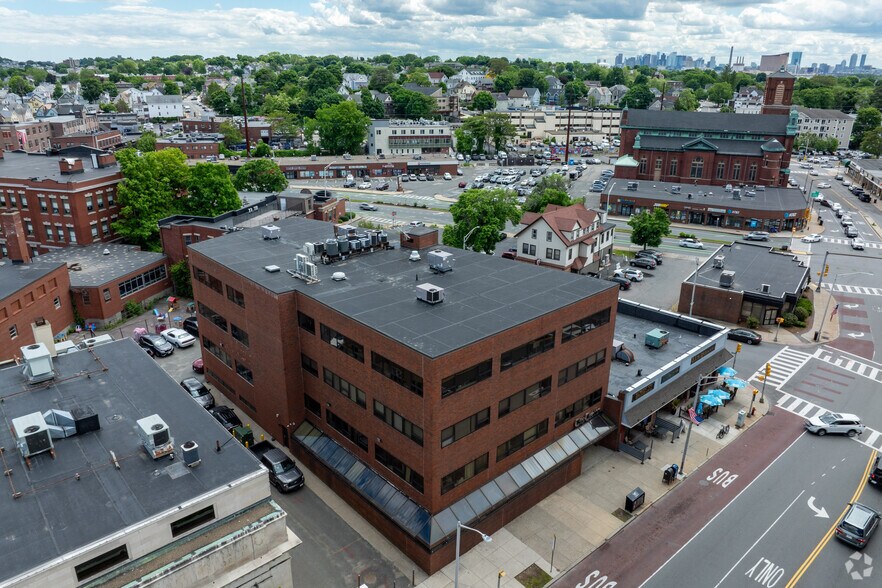 More Photos Of 389 Main St, Malden Medical For Sale