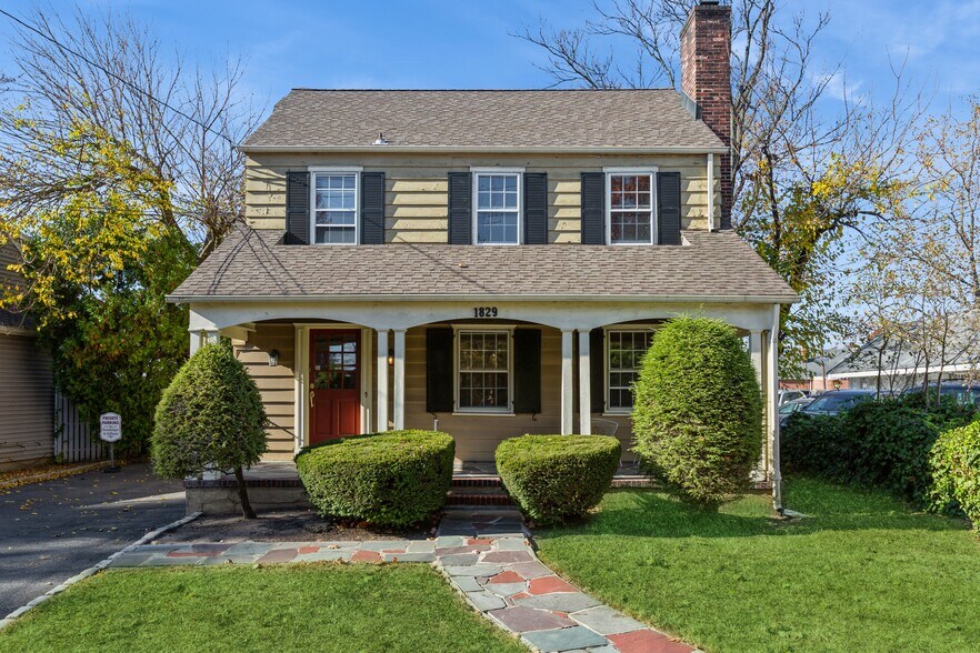 More Photos Of 1829 Front St, Scotch Plains Office Residential For Sale