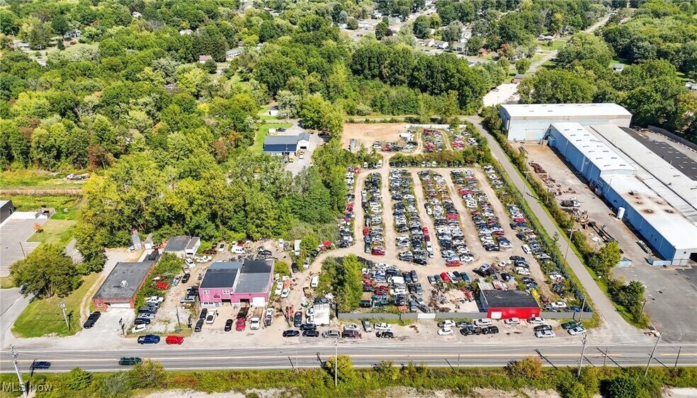 More Photos Of 1775 Main St, Niles Auto Repair For Sale