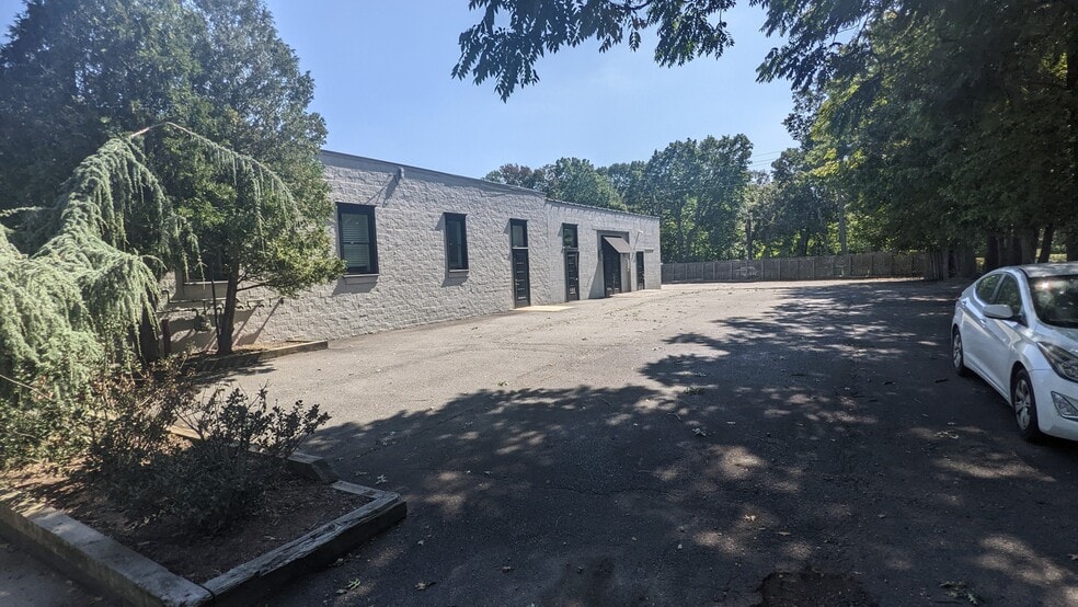 More Photos Of 287 Amboy Ave, Metuchen Freestanding For Sale