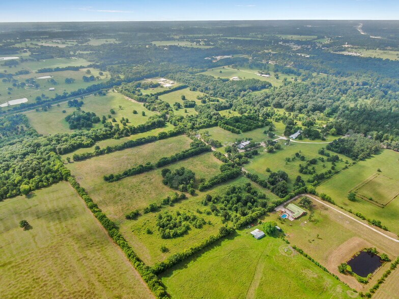 More Photos Of 880 Tafelski Rd, New Waverly Land For Sale