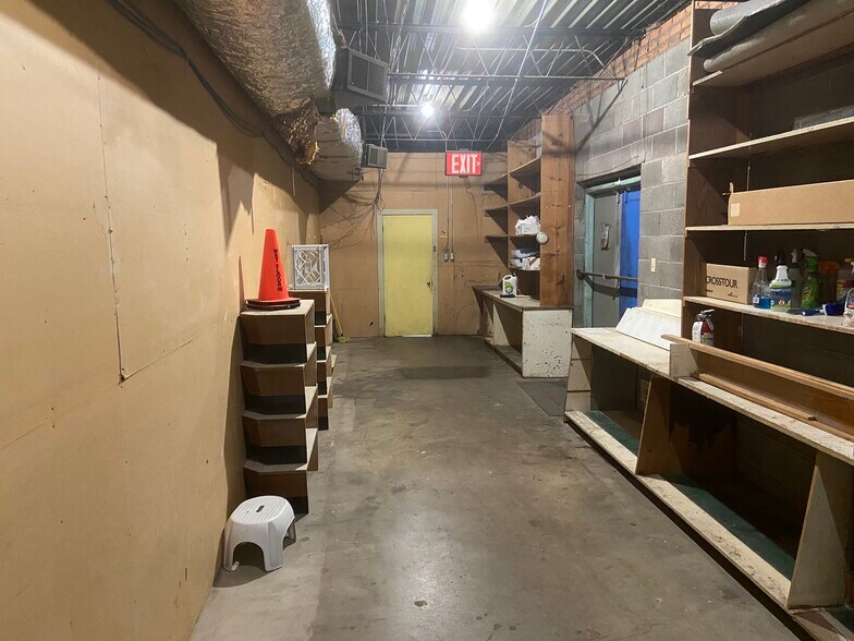 More Photos Of 5101 Plains Blvd, Amarillo Storefront For Lease