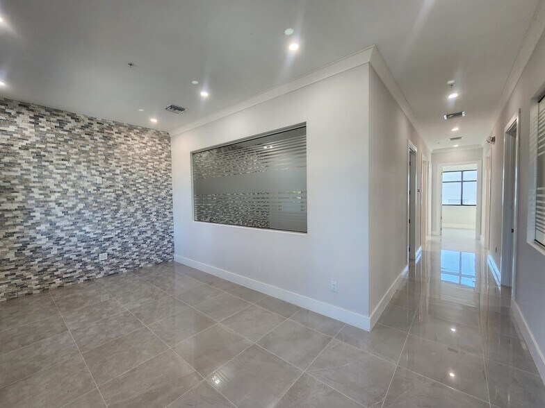 More Photos Of 9100 Belvedere Rd, Royal Palm Beach Unknown For Lease