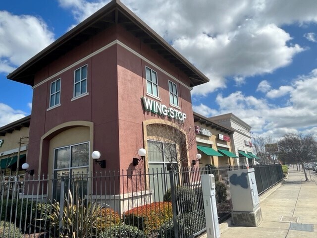 More Photos Of 7910 Lower Sacramento Rd, Stockton Freestanding For Lease