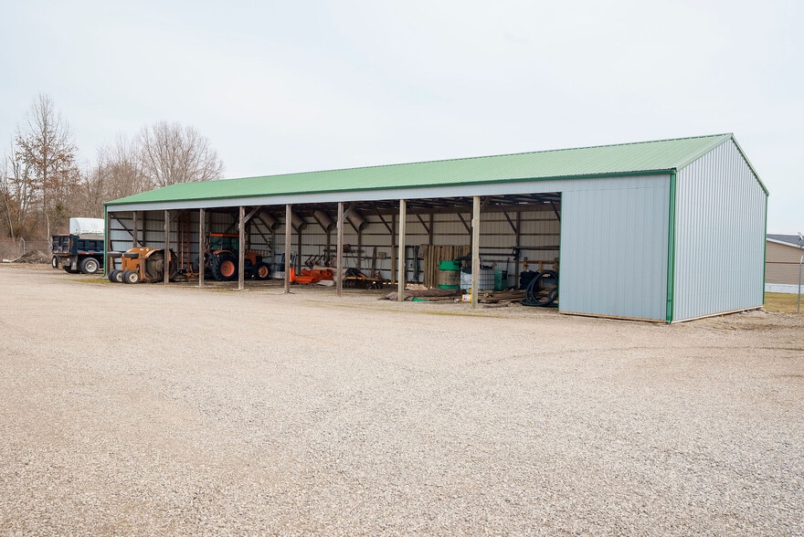 More Photos Of 167 Mill Run, Waverly Warehouse For Sale