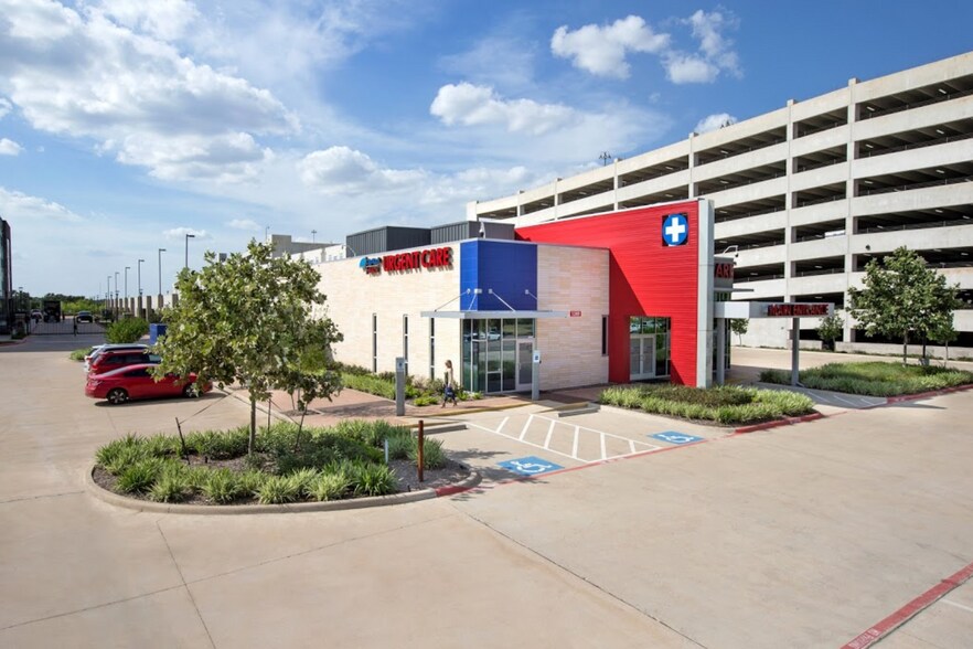 Primary Photo Of 1289 University Dr E, College Station Medical For Sale