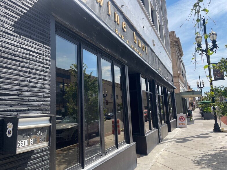 More Photos Of 5611 6th Ave, Kenosha Restaurant For Sale