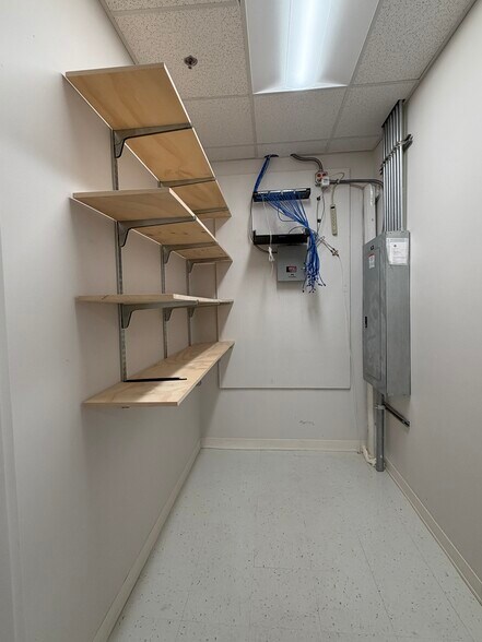 More Photos Of 2209 Abbott Martin Rd, Nashville Apartments For Lease
