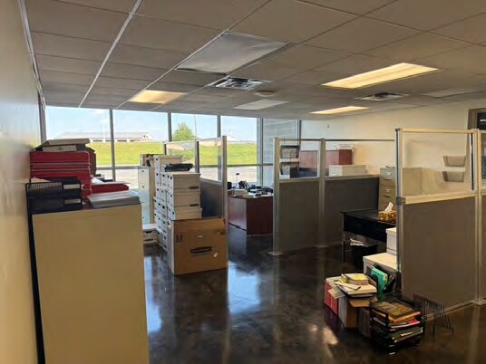 More Photos Of 1450 W Arrow St, Marshall Auto Dealership For Sale