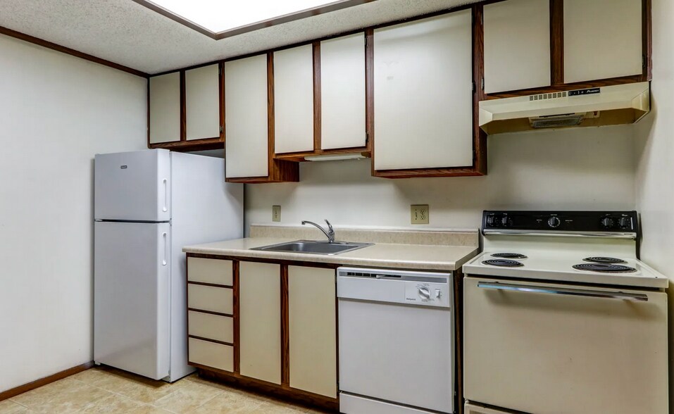 More Photos Of 4496 Reinbeau Dr, Columbus Apartments For Sale