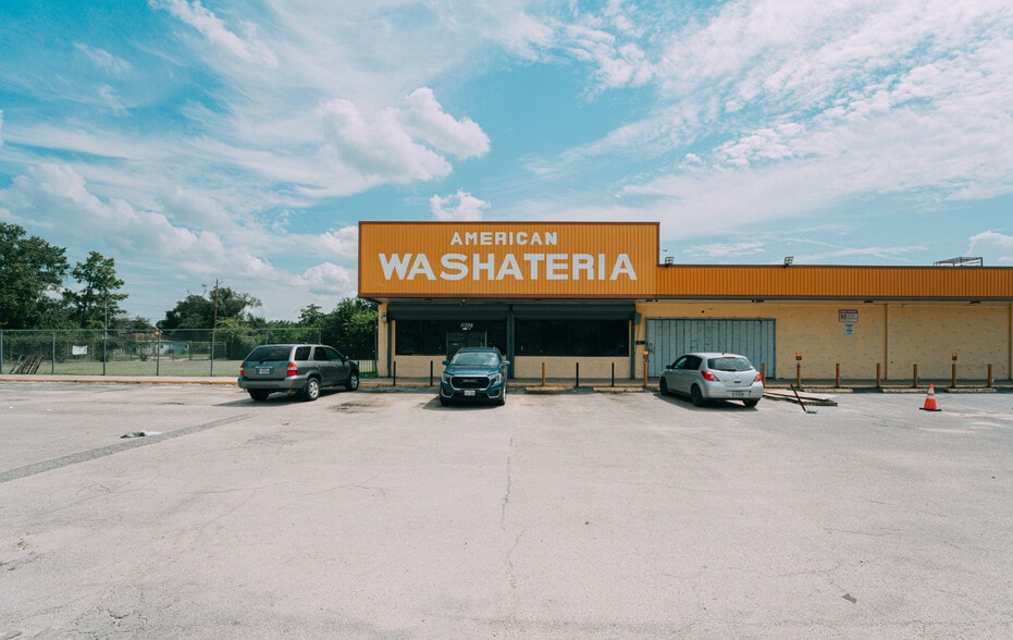 More Photos Of 11320 Homestead Rd, Houston Supermarket For Sale