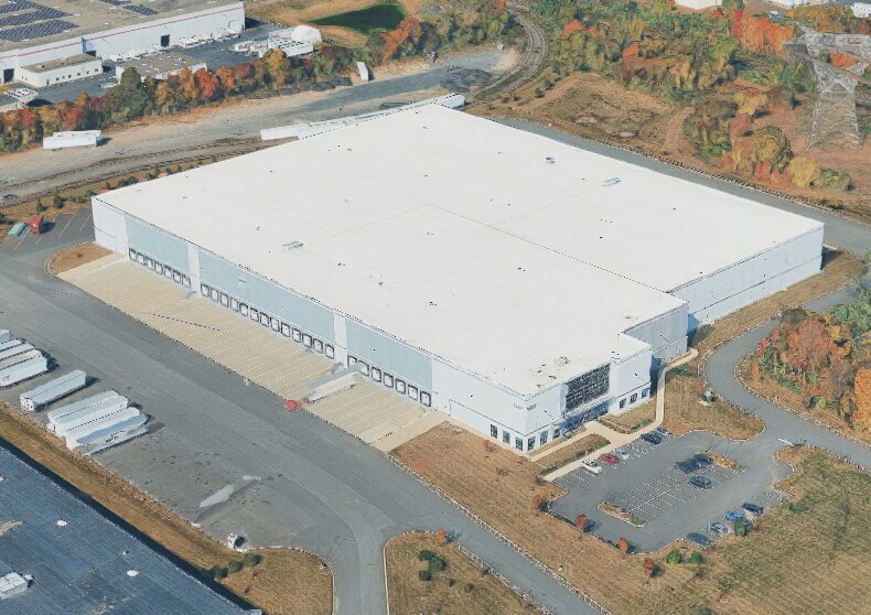 More Photos Of 85 Stults Rd, Dayton Distribution For Lease