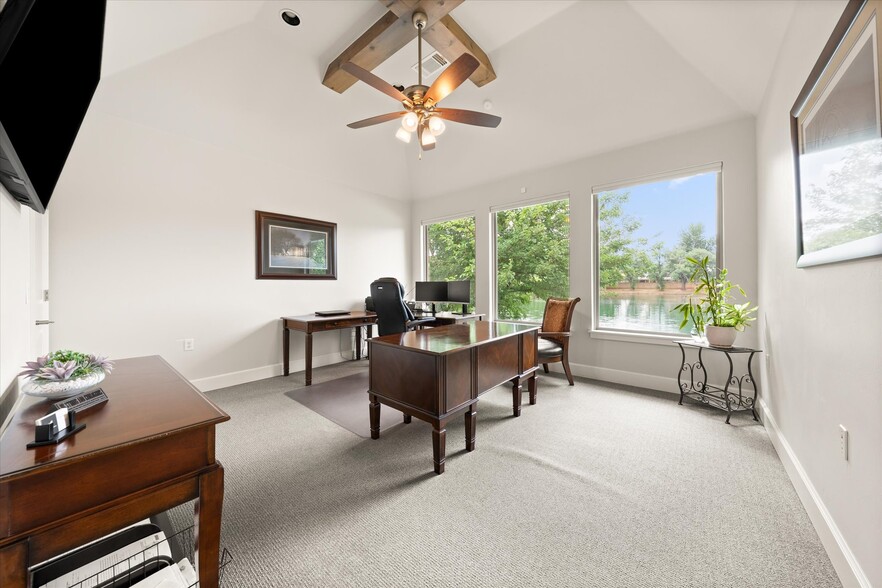 More Photos Of 2224 Bridgeview Blvd, Edmond Office For Sale