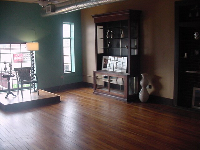 More Photos Of 212-214 Campbell Ave, Springfield Storefront Retail Office For Sale