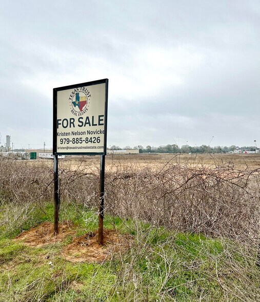 More Photos Of 0 Mack Washington Ln. Ln, Hempstead Land For Sale