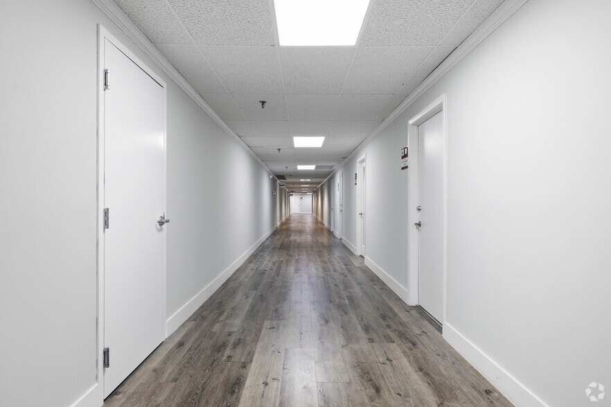 More Photos Of 2500 NW 79th Ave, Doral Office For Lease