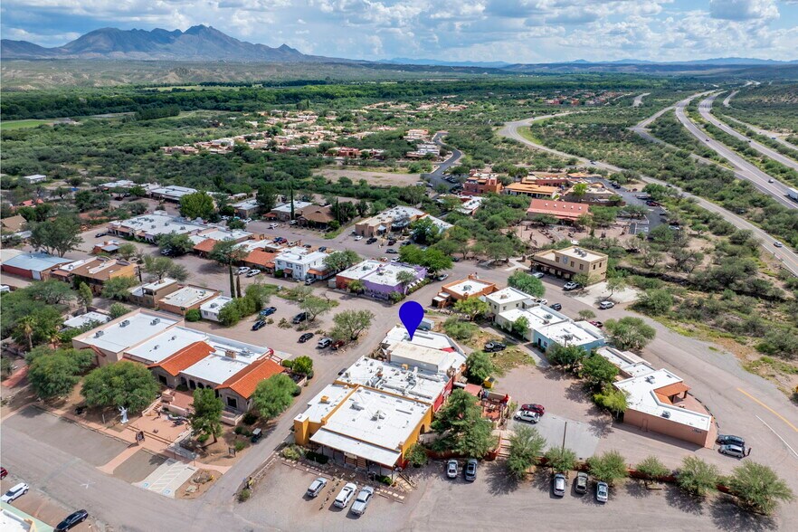 Primary Photo Of 5 Hesselbarth ln, Tubac General Retail For Sale
