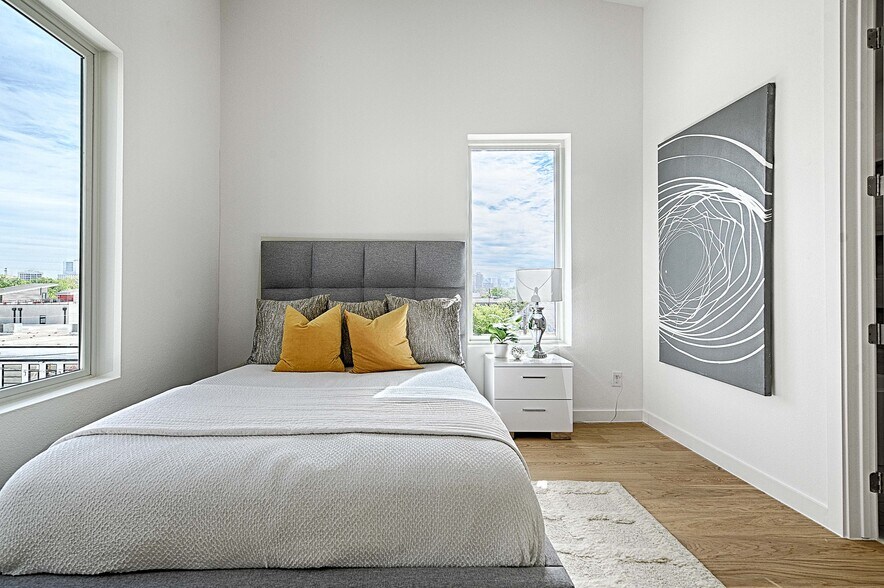 More Photos Of 4739 Gretna St, Dallas Apartments For Sale