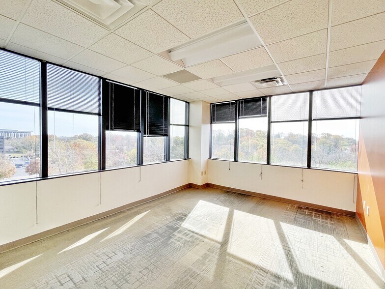 More Photos Of 1281 Murfreesboro Pike, Nashville Unknown For Lease