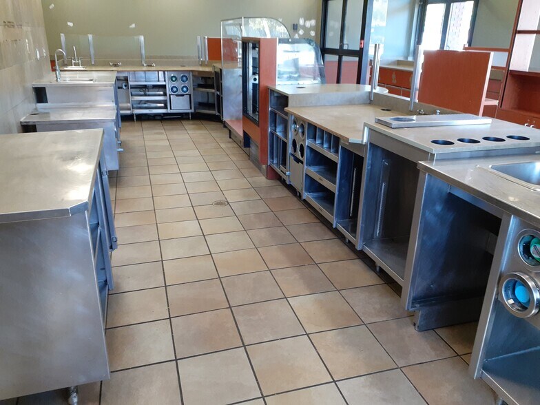 More Photos Of 7074 Boston State Rd, Hamburg Storefront Retail Office For Lease