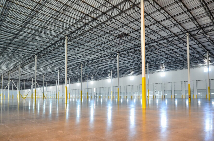 More Photos Of Narcoossee Road & State Road 528 Rd, Orlando Unknown For Lease