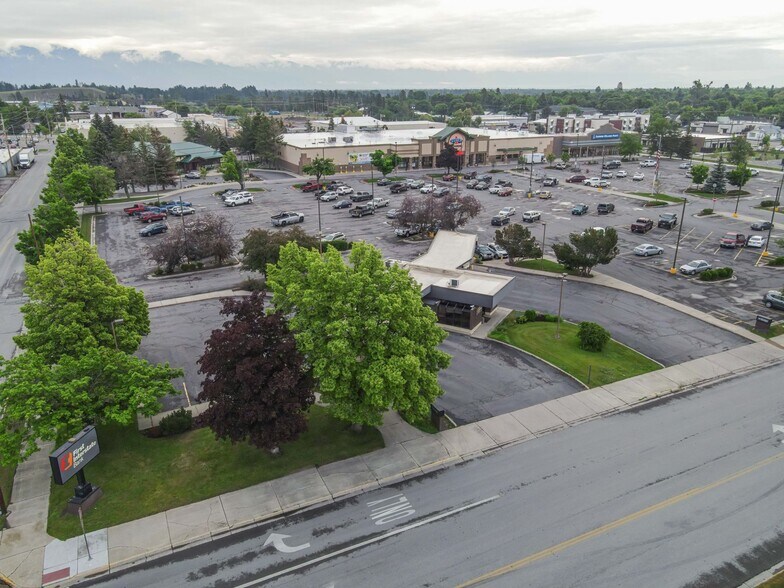 More Photos Of 112 E Montana St, Kalispell Office For Sale