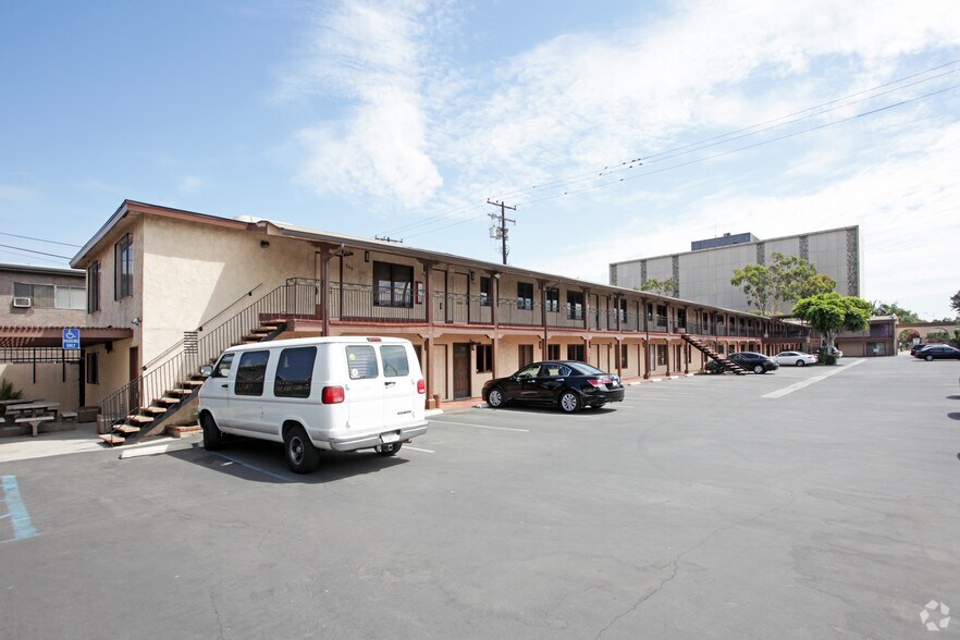 More Photos Of 12749 Norwalk Blvd, Norwalk Office For Lease