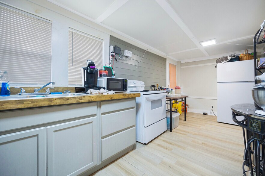 More Photos Of , Lake City Multifamily For Sale