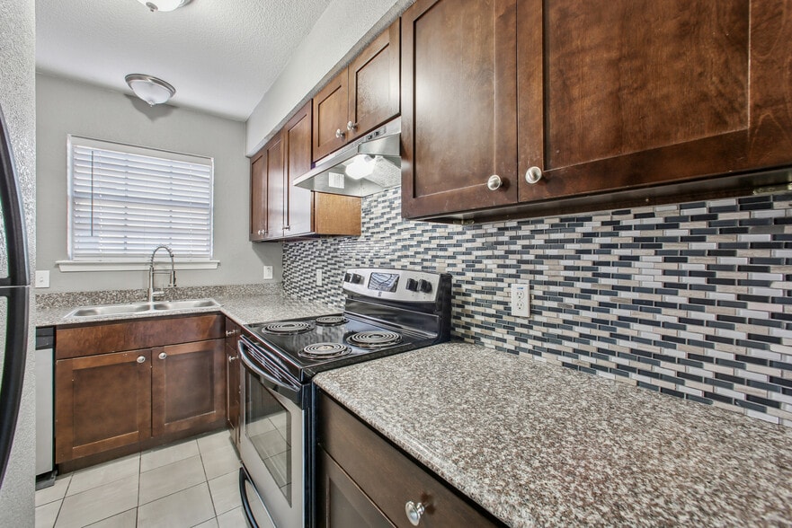 More Photos Of 3733-3737 Reagan Dr, Fort Worth Apartments For Sale