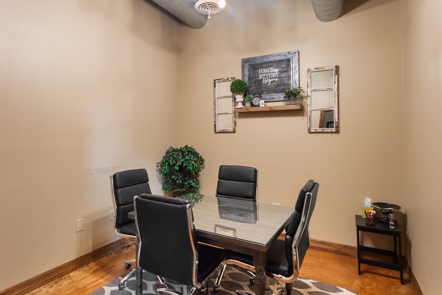More Photos Of 714 st highway 248, Branson Medical For Sale