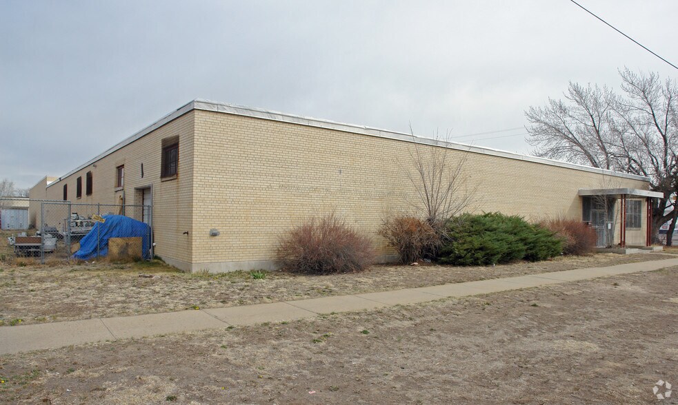 More Photos Of 6035 E 38th Ave, Denver Warehouse For Lease