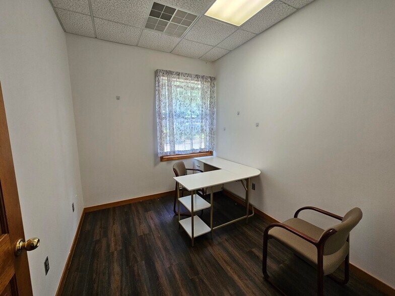 More Photos Of 403 US Highway 202, Flemington Office For Lease