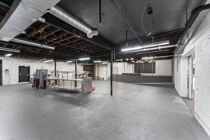 More Photos Of 89 Heath St, Jamaica Plain Warehouse For Lease