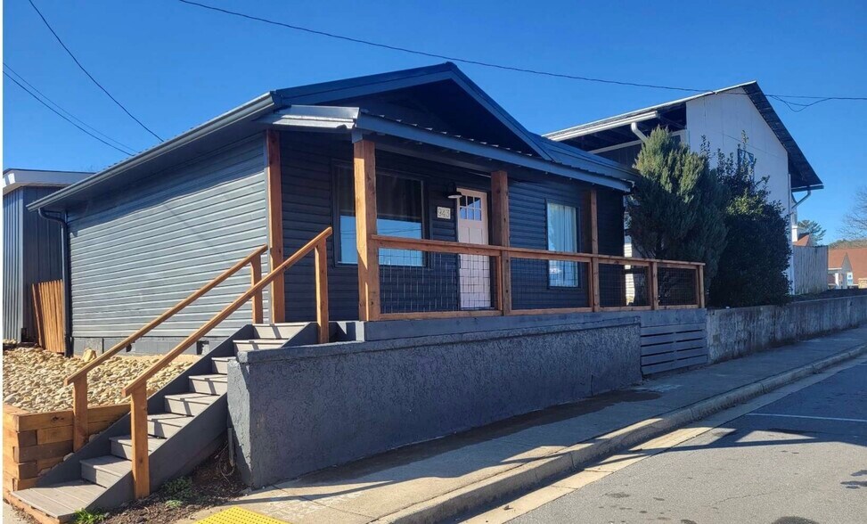 Primary Photo Of 943 Highway 64 Business, Hayesville Office Residential For Sale