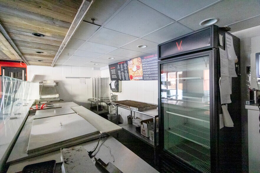 More Photos Of 11 5th Ave, Pittsburgh Office For Sale