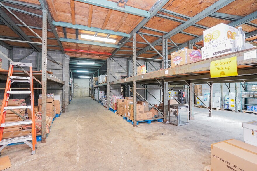 More Photos Of 1116-1120 Targee St, Staten Island Freestanding For Sale