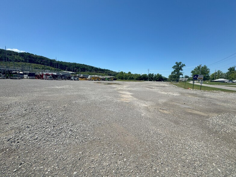 More Photos Of 14300 Hickory Creek rd, Lenoir City Land For Lease