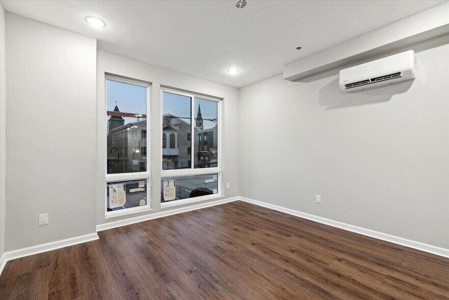 More Photos Of 1230 N Marshall St, Philadelphia Apartments For Sale