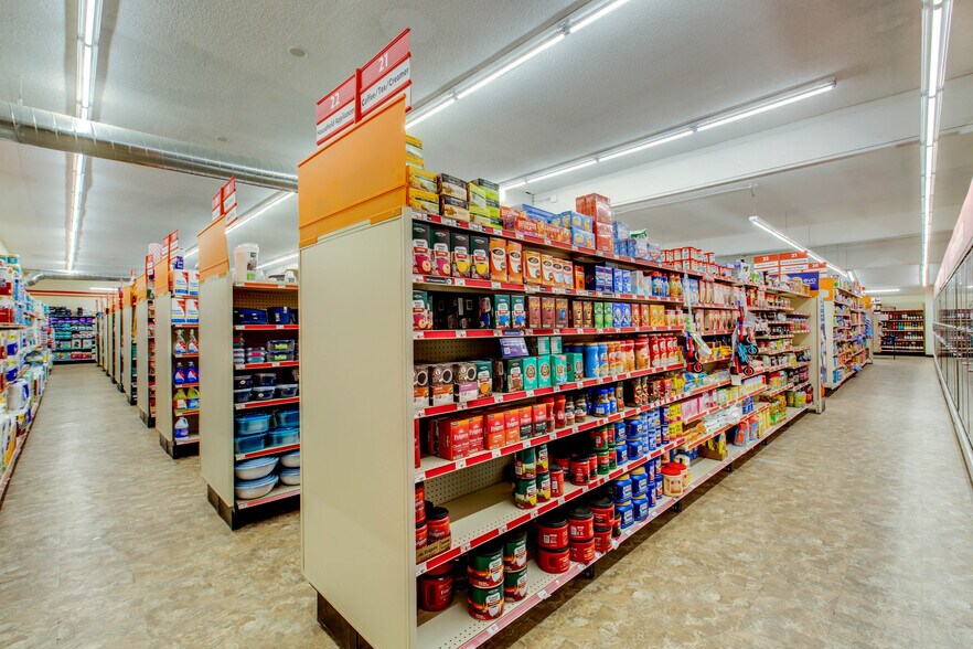 More Photos Of 100 Bennett Ave, Bennett Freestanding For Sale