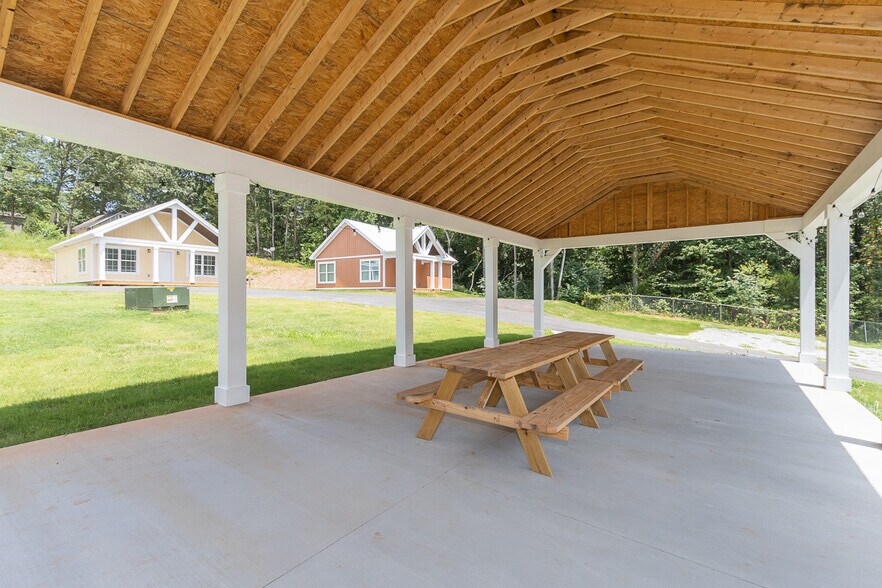 More Photos Of 1017 Smyzer Rd, Townville Manufactured Housing Mobile Home Park For Sale