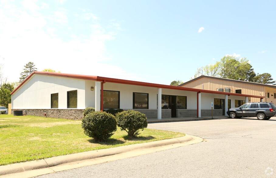 Primary Photo Of 6 Seven Acres Dr, Little Rock Office For Lease