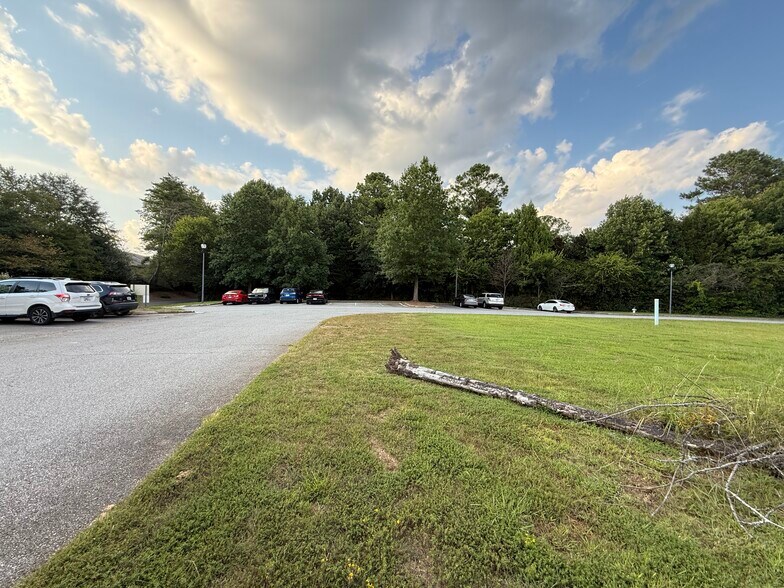 More Photos Of 11299 Hwy 92, Woodstock Land For Sale