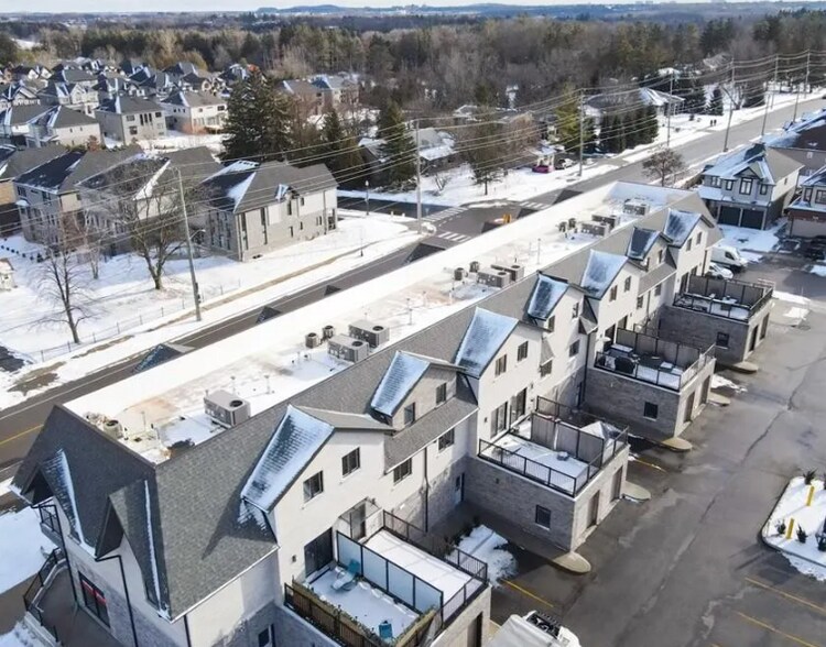 More Photos Of 255 Woolwich St, Waterloo Storefront Retail Residential For Lease